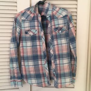 Gap button shirt